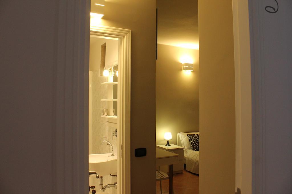 בארלטה Bed And Breakfast Charming House חדר תמונה