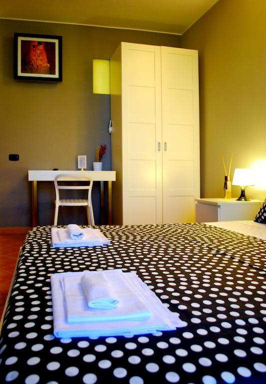 בארלטה Bed And Breakfast Charming House חדר תמונה